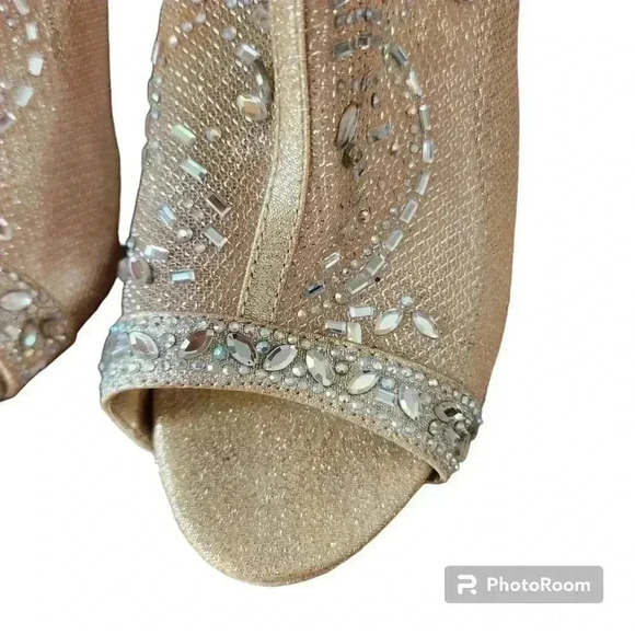 De Blossom Shoes Marna Gold Jeweled Special Occasion Open Toe Heels Size 8.5 M - Picture 6 of 9